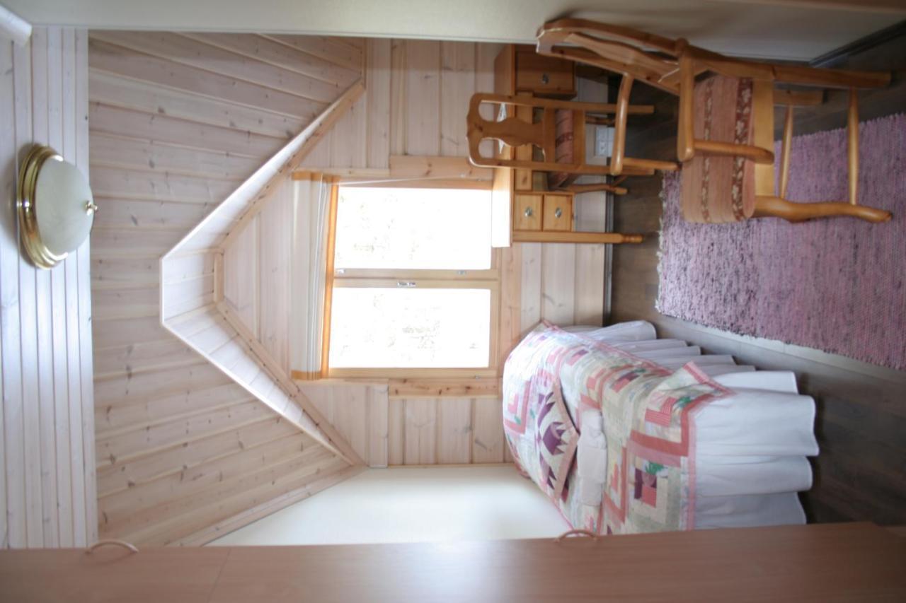 Guest House Haapaniemen Hirsikartano 이살미 외부 사진