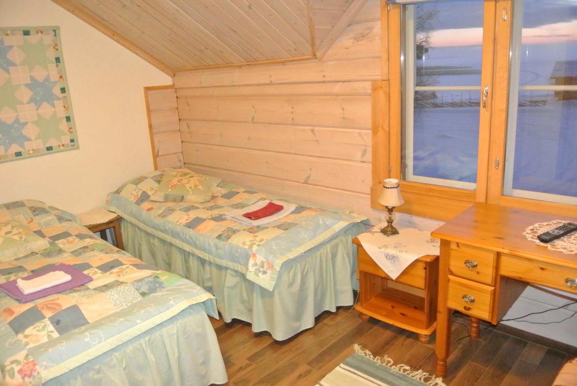 Guest House Haapaniemen Hirsikartano 이살미 외부 사진