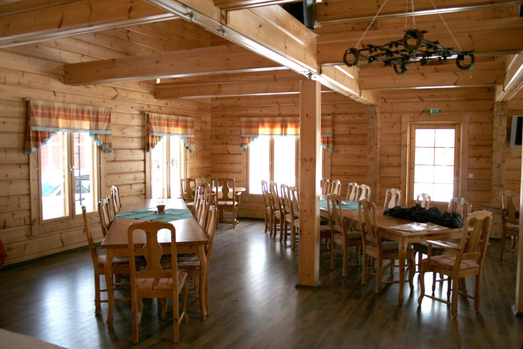Guest House Haapaniemen Hirsikartano 이살미 외부 사진